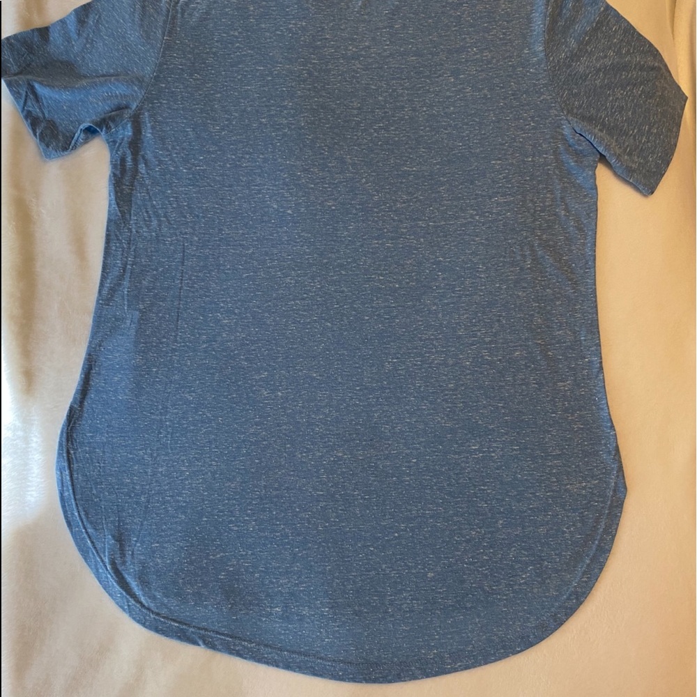 NWOT Summer Breeze T-shirt - Picture 5 of 8